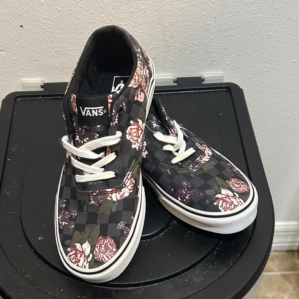 Vans Kids Sneakers Black with Floral Design